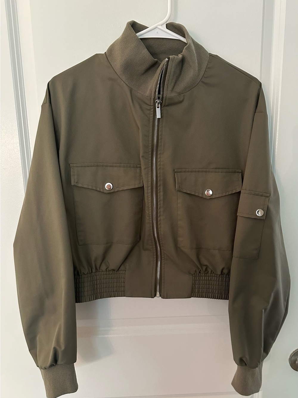 Women's Olive Cropped Utility Jacket - Picture 2 of 4